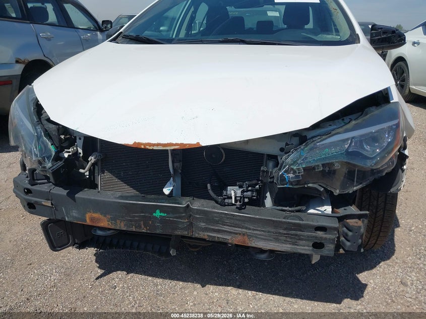 2018 TOYOTA COROLLA auction photo 6