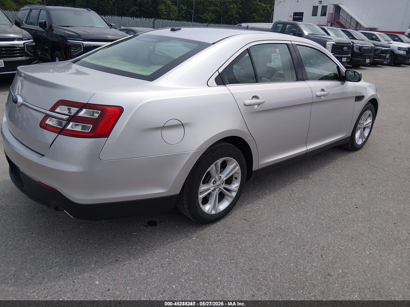 Vin: 1fahp2d89jg141285, lot: 45736037, ford taurus se 20184