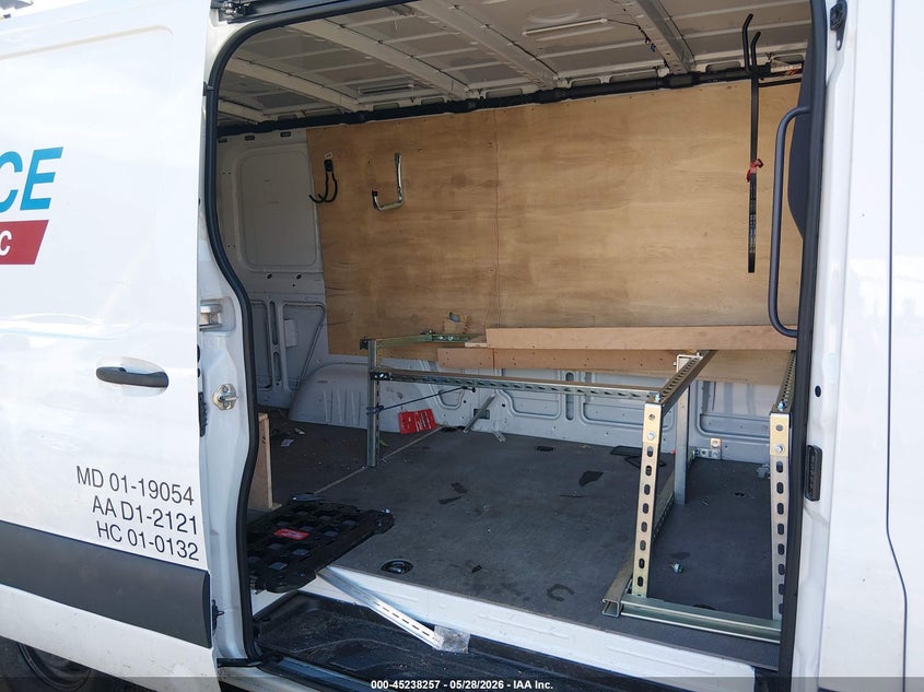 2025 Mercedes-Benz Sprinter 2500 Standard Roof 4-Cyl Diesel Ho VIN: W1Y4NBHY9ST206259 Lot: 45238257