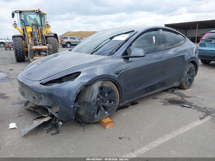 Vin: 7saygdee2pf629560, lot: 45736098, tesla model y awd/long range dual motor all-wheel drive 20232