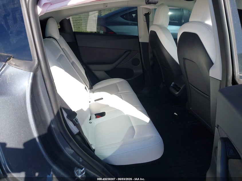 2023 TESLA MODEL Y auction photo 8