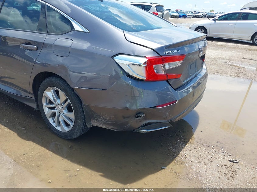 2018 HONDA ACCORD LX — Photo 6