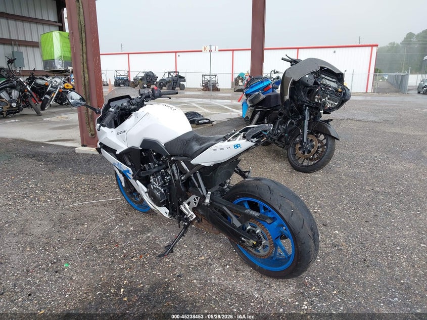 2026 SUZUKI GSX800 auction photo 3