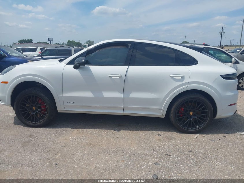 PORSCHE CAYENNE COUPE - zdjęcie 14