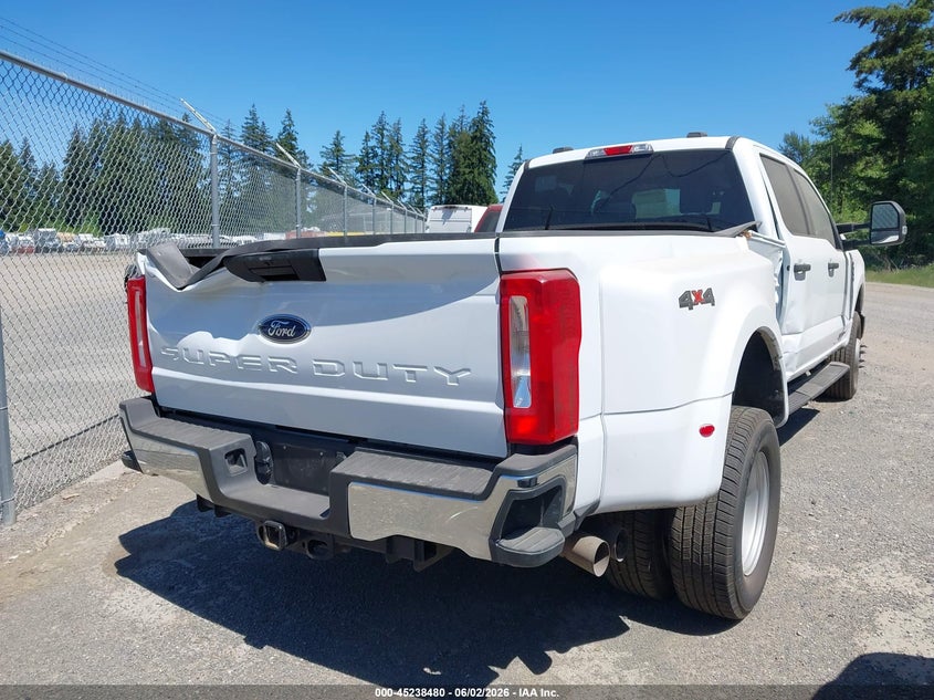 2026 FORD F-350 XLT TRUCK N/A