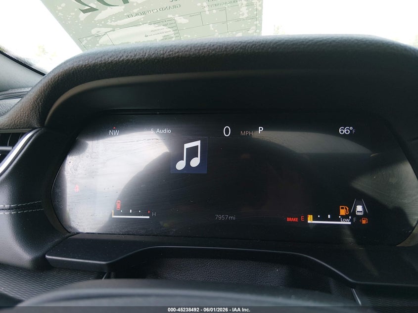 2025 JEEP GRAND CHEROKEE L auction photo 7