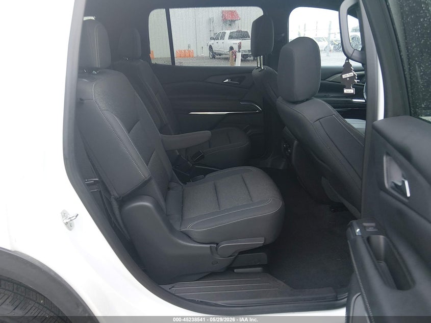 2024 CHEVROLET TRAVERSE auction photo 8