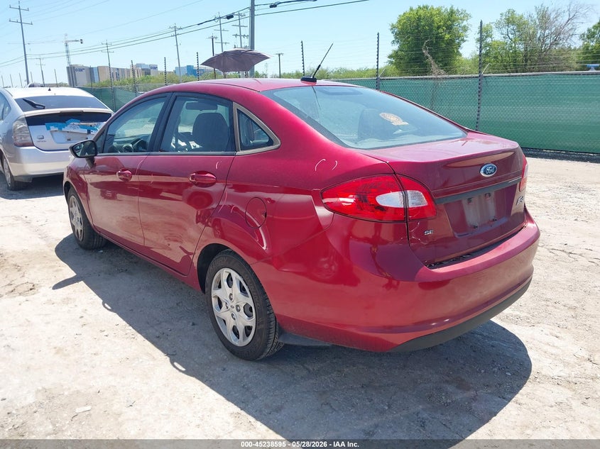 Vin: 3fadp4bj5dm227381, lot: 45736386, ford fiesta se 20133