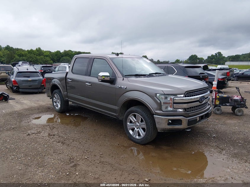 FORD F-150 LARIAT 2019