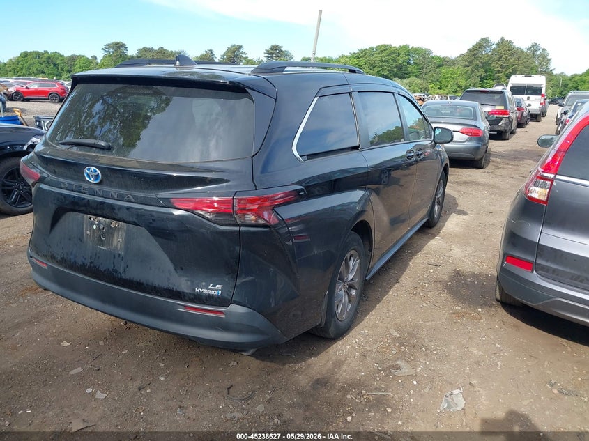 2021 TOYOTA SIENNA auction photo 4