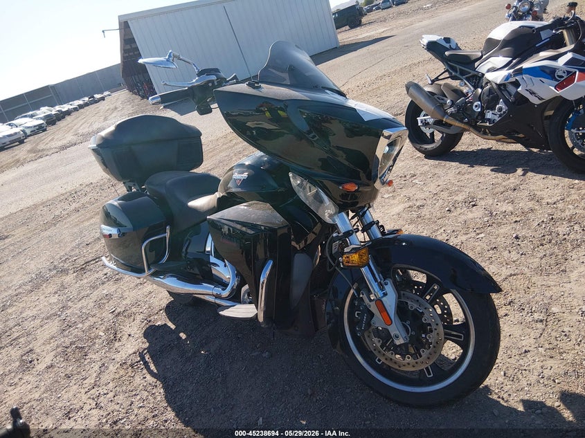 2016 Victory Motorcycles Cross Country Tour VIN: 5VPTW36N6G3049875 Lot: 45238694
