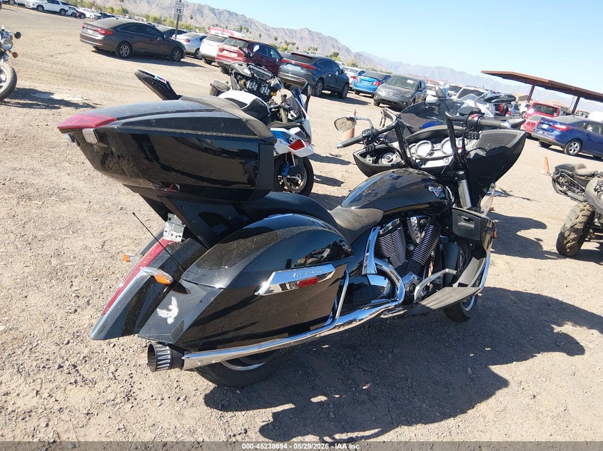 2016 Victory Motorcycles Cross Country Tour VIN: 5VPTW36N6G3049875 Lot: 45238694