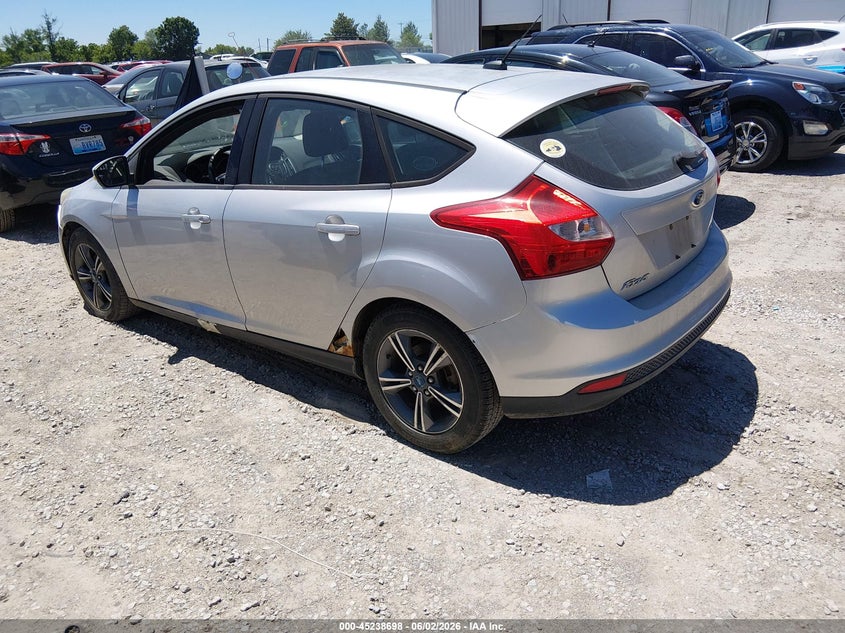 2012 Ford Focus 2.0 Se silver Lot 111045238698 Vin 1FAHP3K2XCL361355