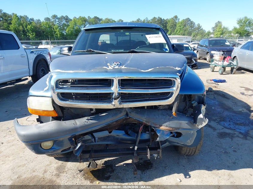2002 Dodge Dakota Sport VIN: 1B7HG38X62S621509 Lot: 45238699