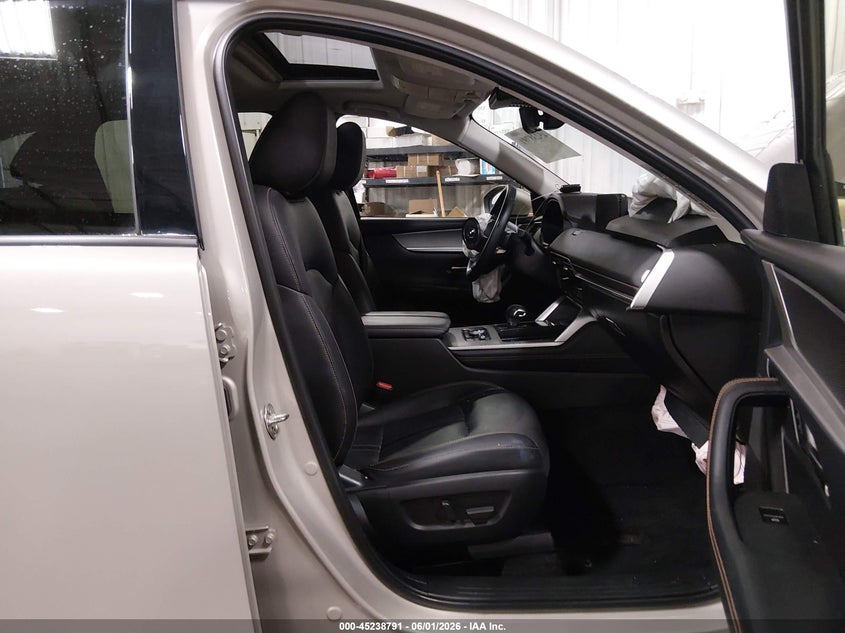 MAZDA CX-90 2024 VIN JM3KKBHD0R1142854