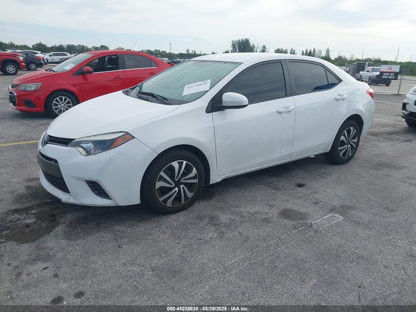 2016 Toyota Corolla Le 5YFBURHE0GP520149 photo 1
