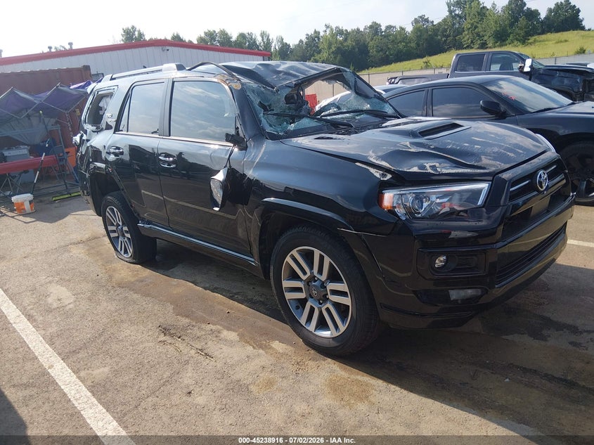 2024 TOYOTA 4RUNNER TRD SPORT