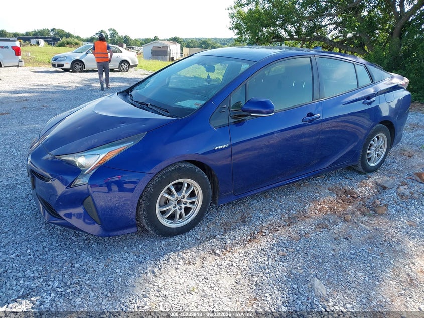 Vin: jtdkarfu8g3521027, lot: 45736709, toyota prius three 20162