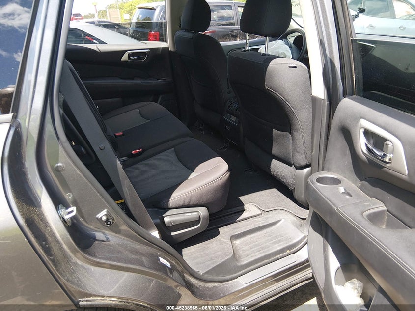 2019 NISSAN PATHFINDER auction photo 8