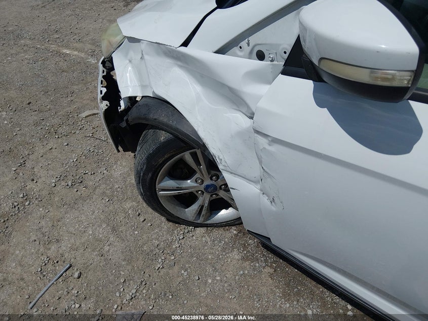 1FAHP3K26CL328921 2012 Ford Focus 2.0 Se silver