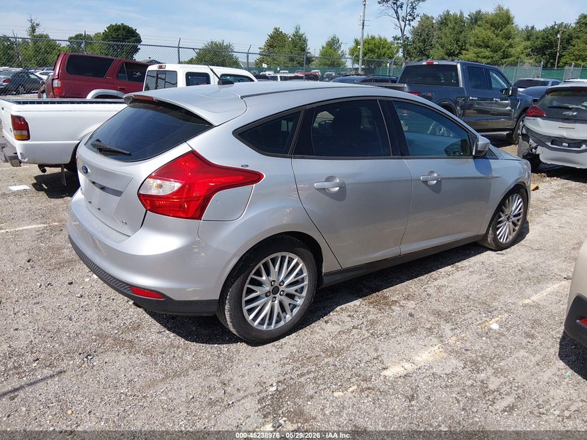 Vin: 1fahp3k26cl328921, lot: 45736767, ford focus se 20124