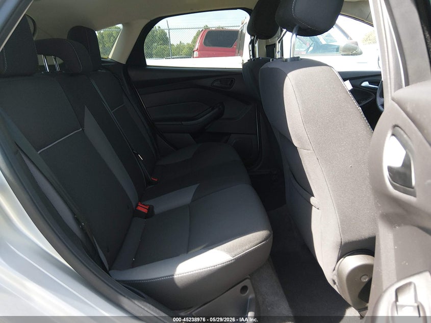 2012 FORD FOCUS auction photo 8