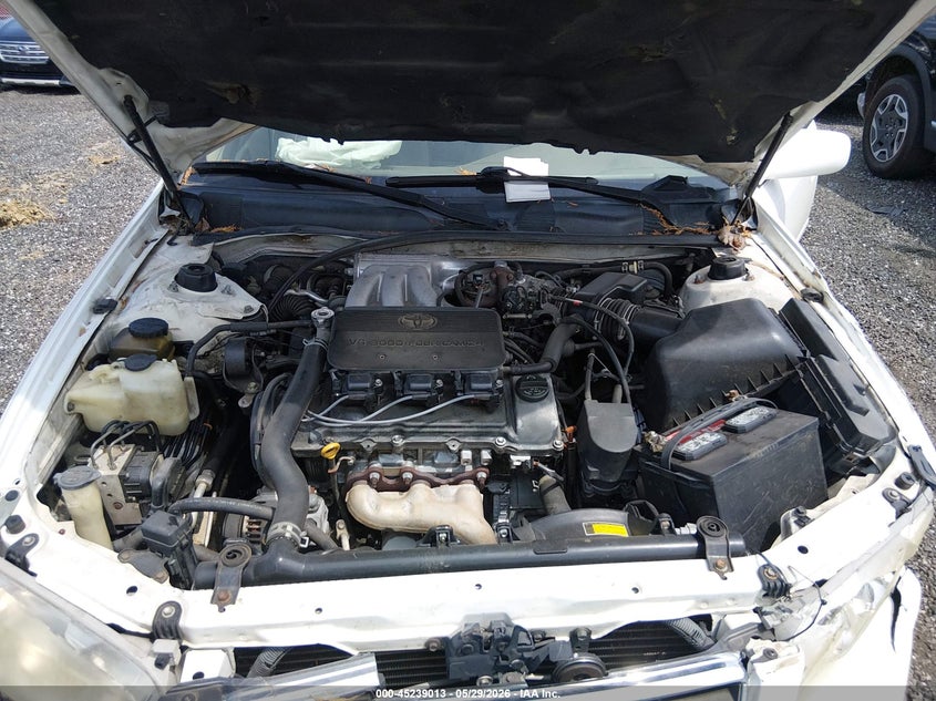 2000 Toyota Camry Le V6 VIN: 4T1BF22K4YU944921 Lot: 45239013