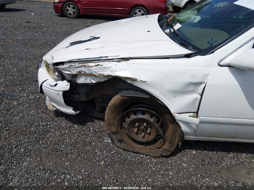 2000 Toyota Camry Le V6 VIN: 4T1BF22K4YU944921 Lot: 45239013