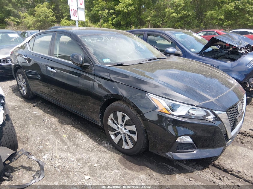 2020 Nissan Altima