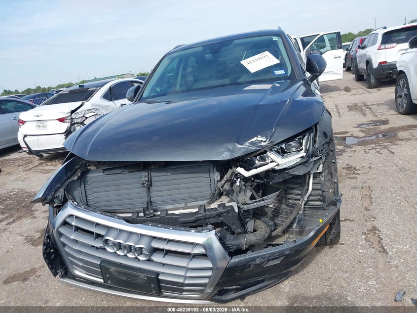 2018 Audi Q5 2.0T Premium VIN: WA1BNAFY9J2239365 Lot: 45239193