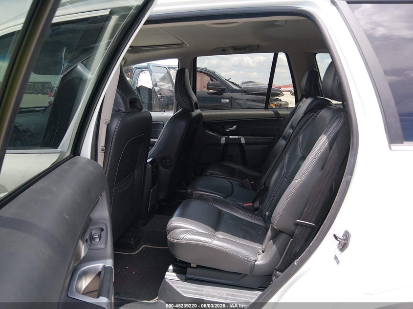 2014 Volvo Xc90 3.2 R-Design Platinum VIN: YV4952CT5E1692670 Lot: 45239220