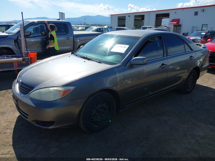 2004 Toyota Camry Le JTDBE32K440270316 photo 1