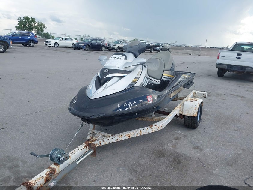 2008 SEADOO RXT auction photo 2