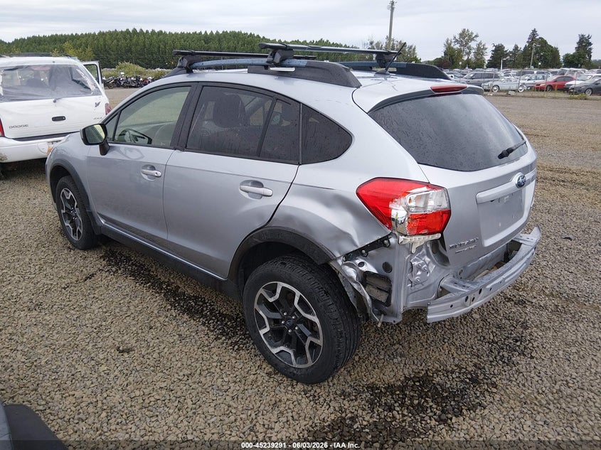 2016 SUBARU CROSSTREK auction photo 3