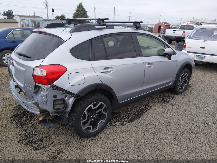 2016 SUBARU CROSSTREK auction photo 4