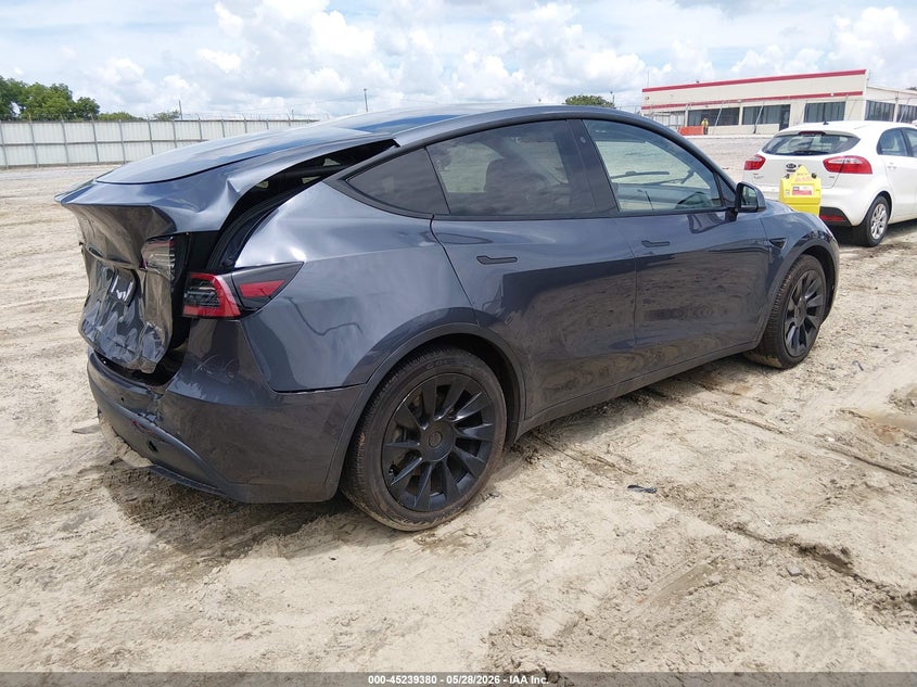 Vin: 5yjygdee4lf029310, lot: 45737171, tesla model y long range dual motor all-wheel drive 20204