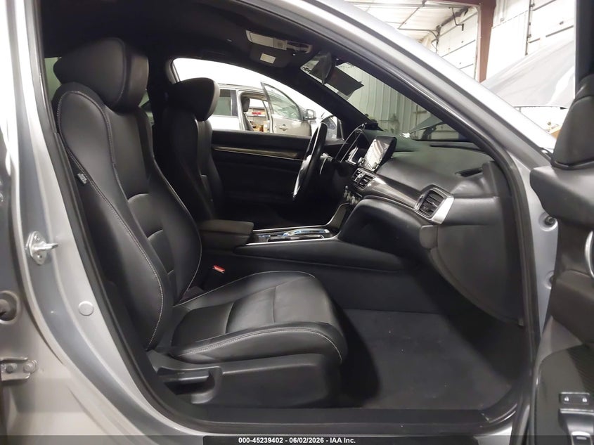2022 HONDA ACCORD HYBRID auction photo 5
