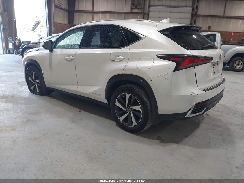 LEXUS NX 300H - zdjęcie 3