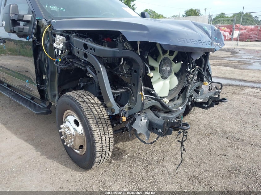 2025 Ford F-350 Xlt VIN: 1FT8W3DT4SEC74248 Lot: 45239618