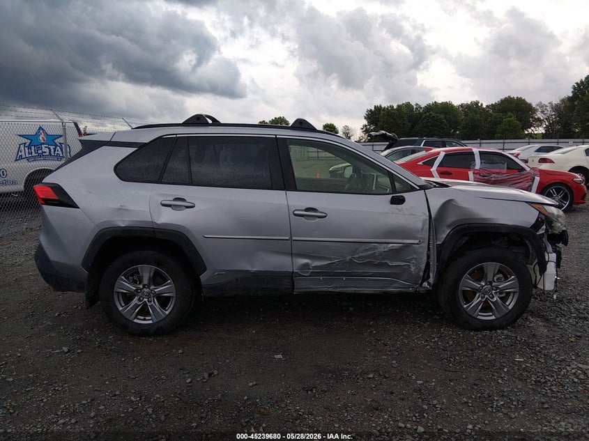 AtlanticExpress - Toyota RAV4 Hybrid