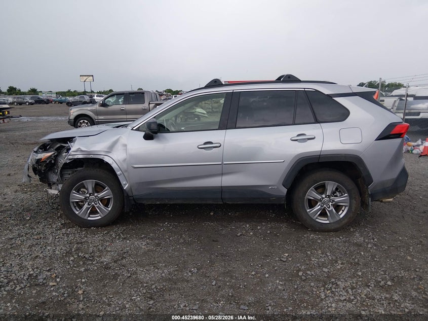 AtlanticExpress - Toyota RAV4 Hybrid