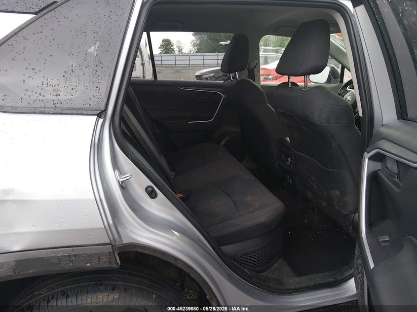 AtlanticExpress - Toyota RAV4 Hybrid