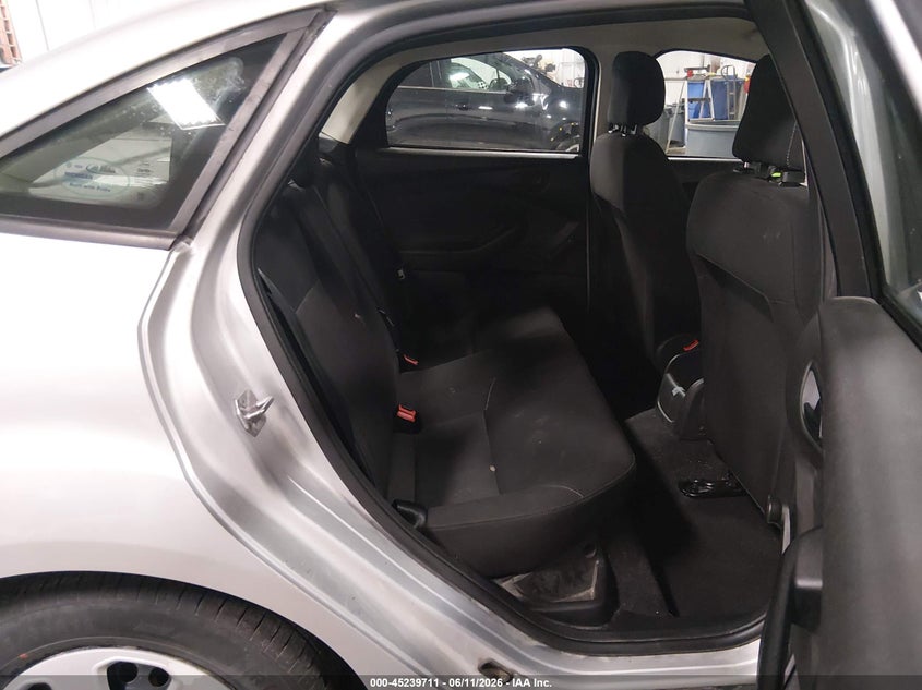 2017 FORD FOCUS auction photo 8