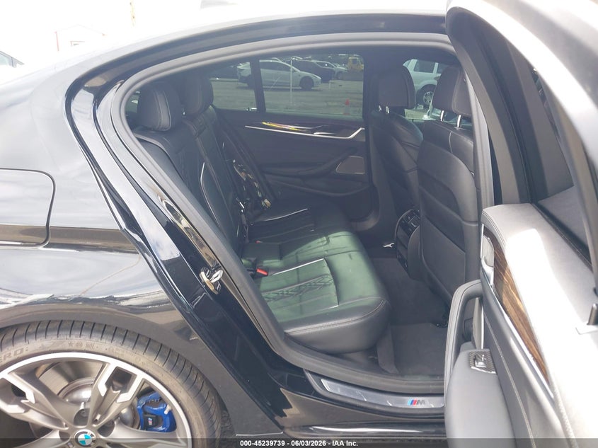 2021 BMW M550I xDrive VIN: WBA13BK01MCF15677 Lot: 45239739