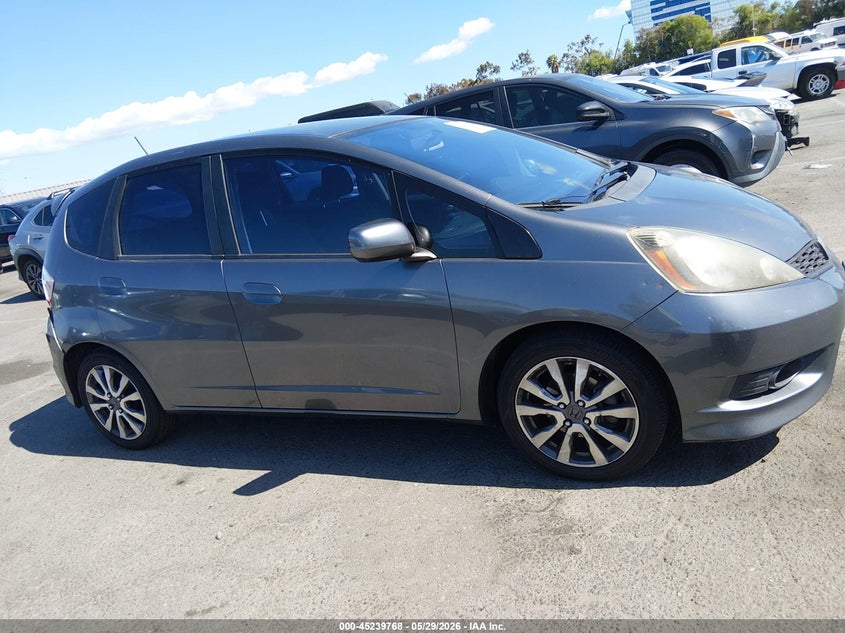 2013 Honda Fit Sport VIN: JHMGE8H50DC046705 Lot: 45239768
