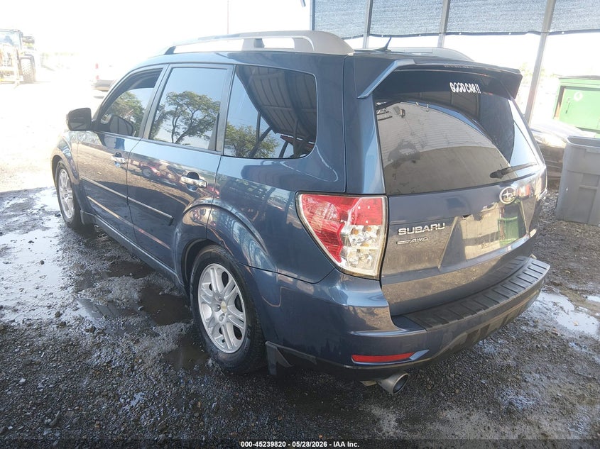 2012 SUBARU FORESTER auction photo 3