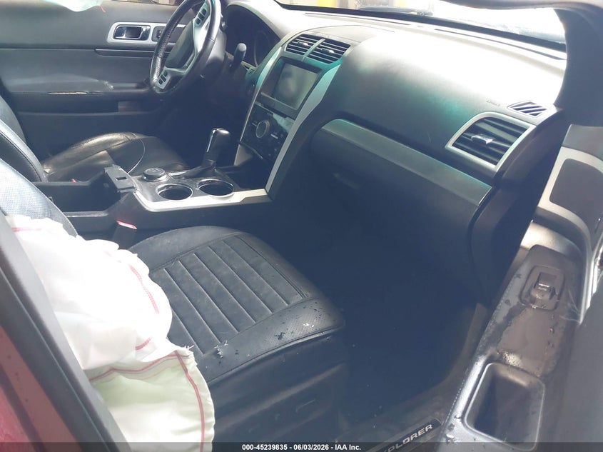 2014 FORD EXPLORER auction photo 5