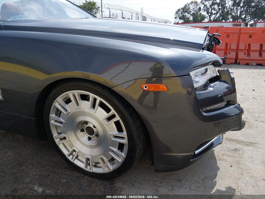 ROLLS-ROYCE DAWN 2019 VIN SCA666D51KU115887