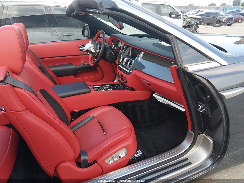 ROLLS-ROYCE DAWN 2019 VIN SCA666D51KU115887