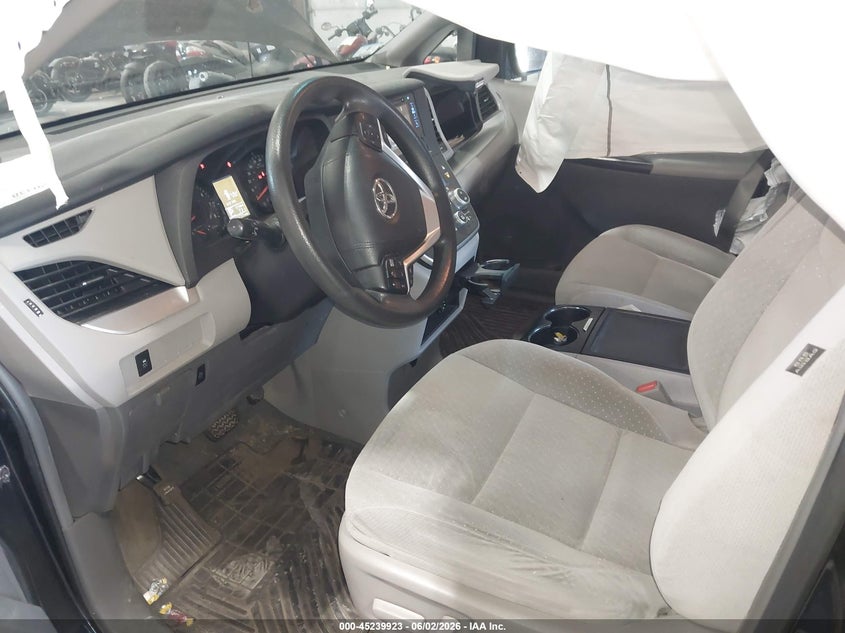 2015 Toyota Sienna Le 8 Passenger VIN: 5TDKK3DC4FS640209 Lot: 45239923